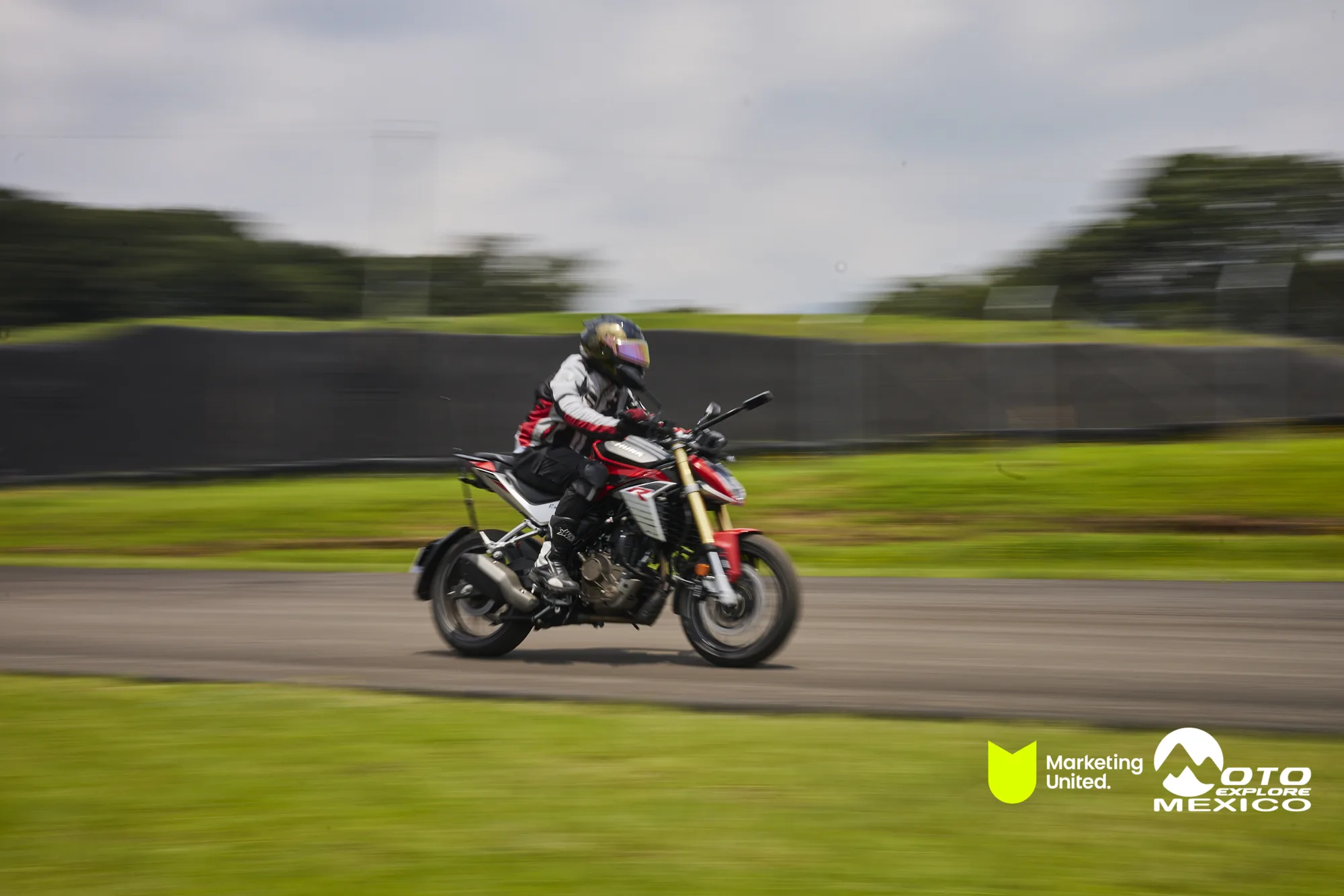 HUNK TRACKDAY 368